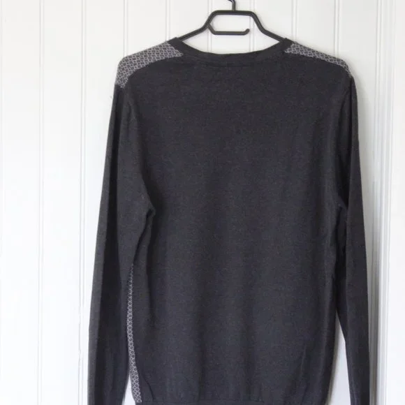 Shirt - Picture 3 of 3